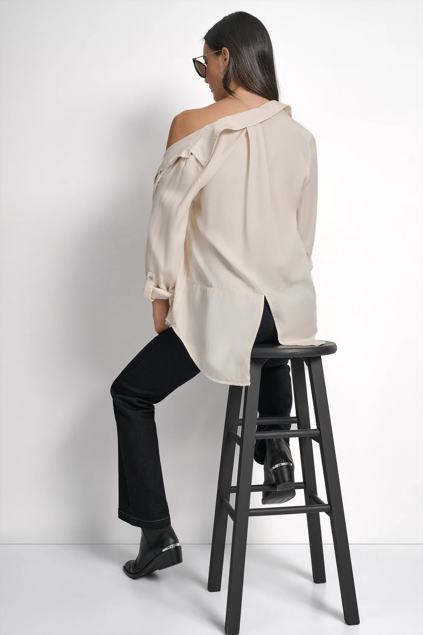 SPLIT BACK BUTTON FRONT WITH ROLL TAB - Image 7