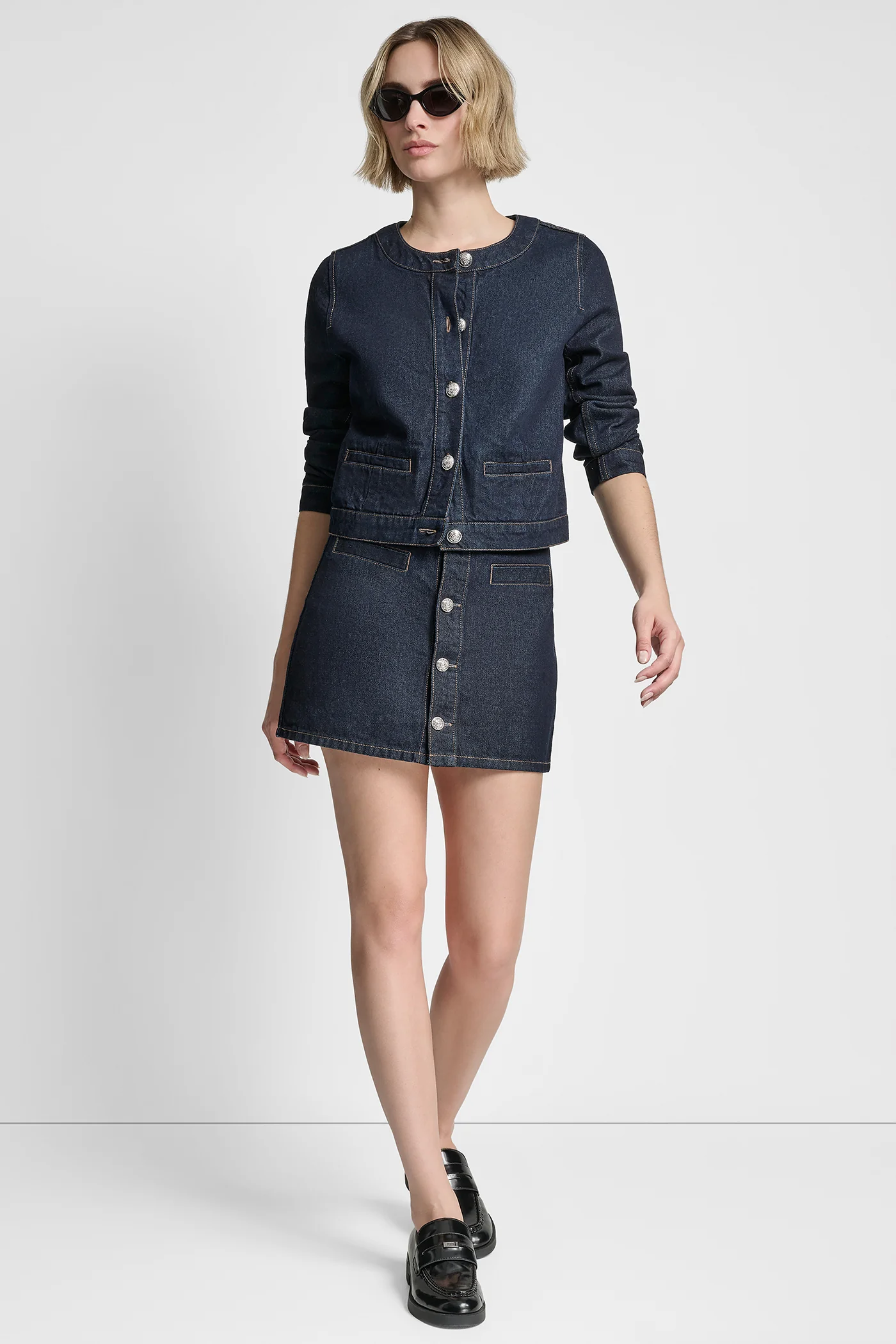 HIGH RISE BUTTON FRONT MINI SKIRT - Image 4