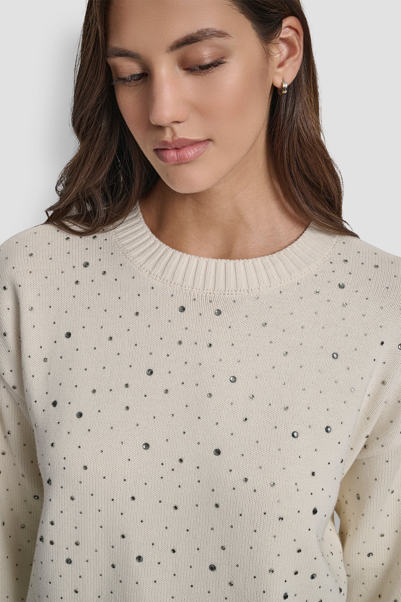 LONG SLEEVE RHINESTONE CREW NECK SWEATER - Image 3