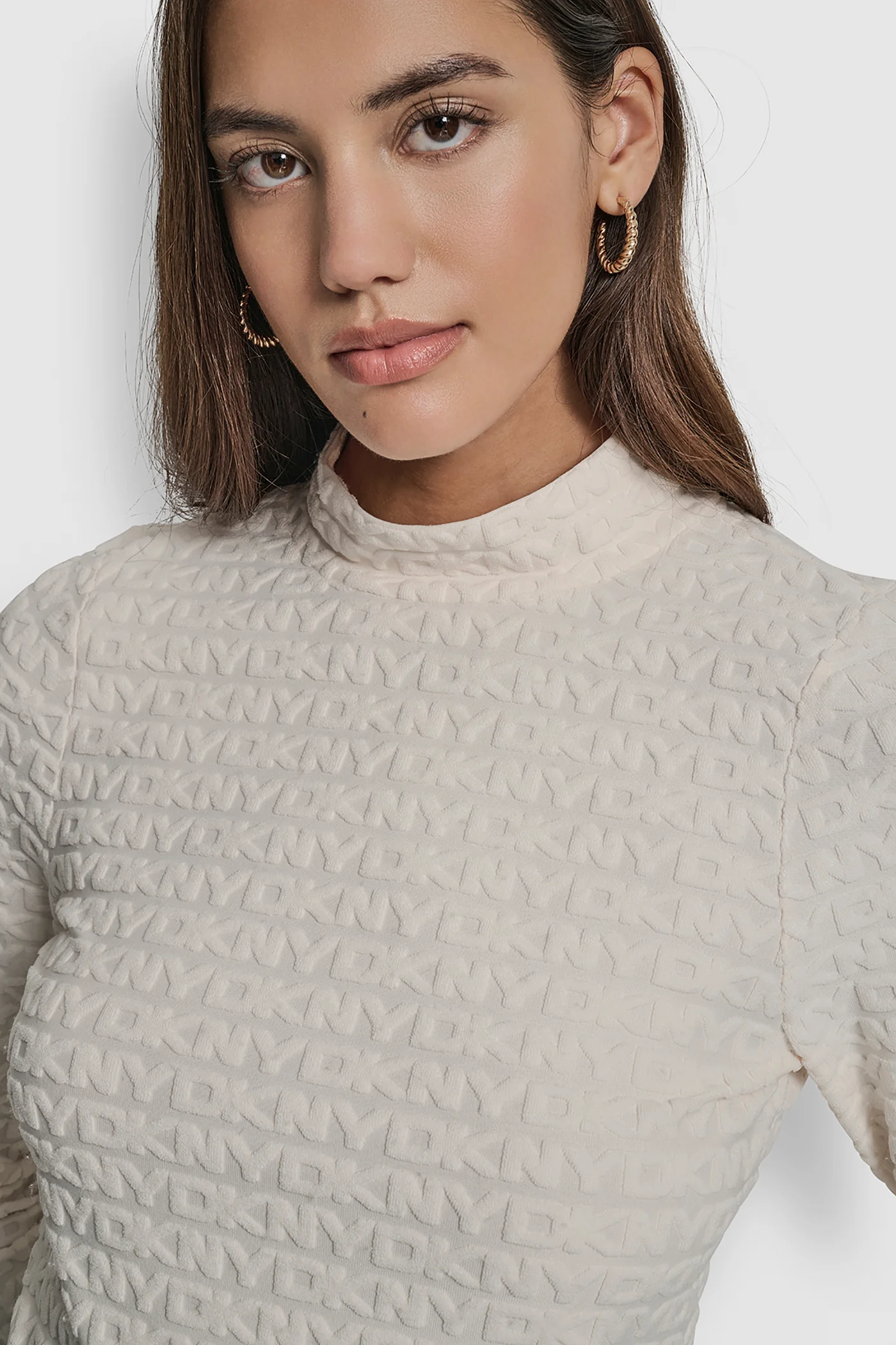 LOGO JACQUARD  LONG SLEEVE MOCK NECK TEE - Image 4