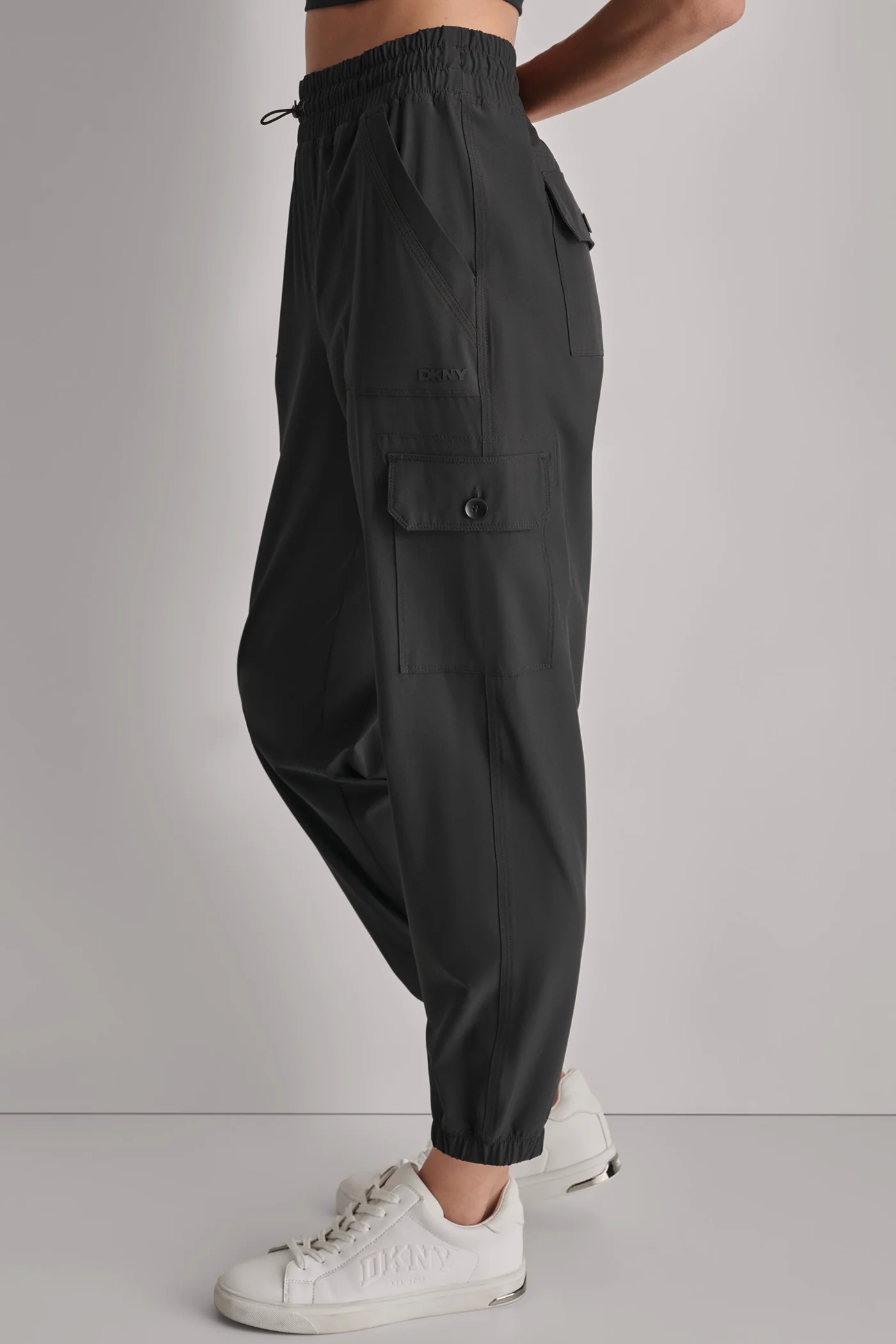 HIGH-RISE RELAXED CARGO JOGGER - Image 5