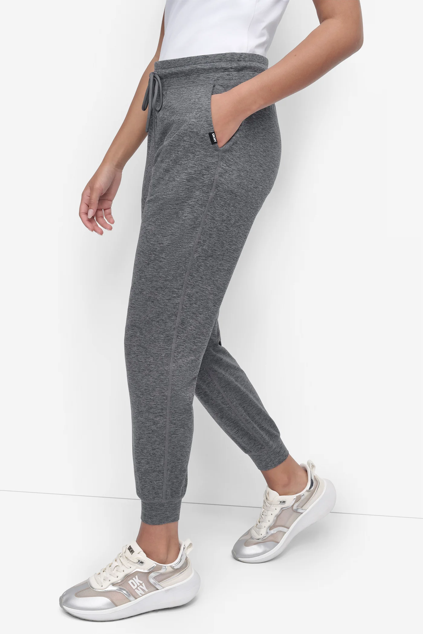 CROPPED HIGH-RISE SLIM JOGGER - Image 3