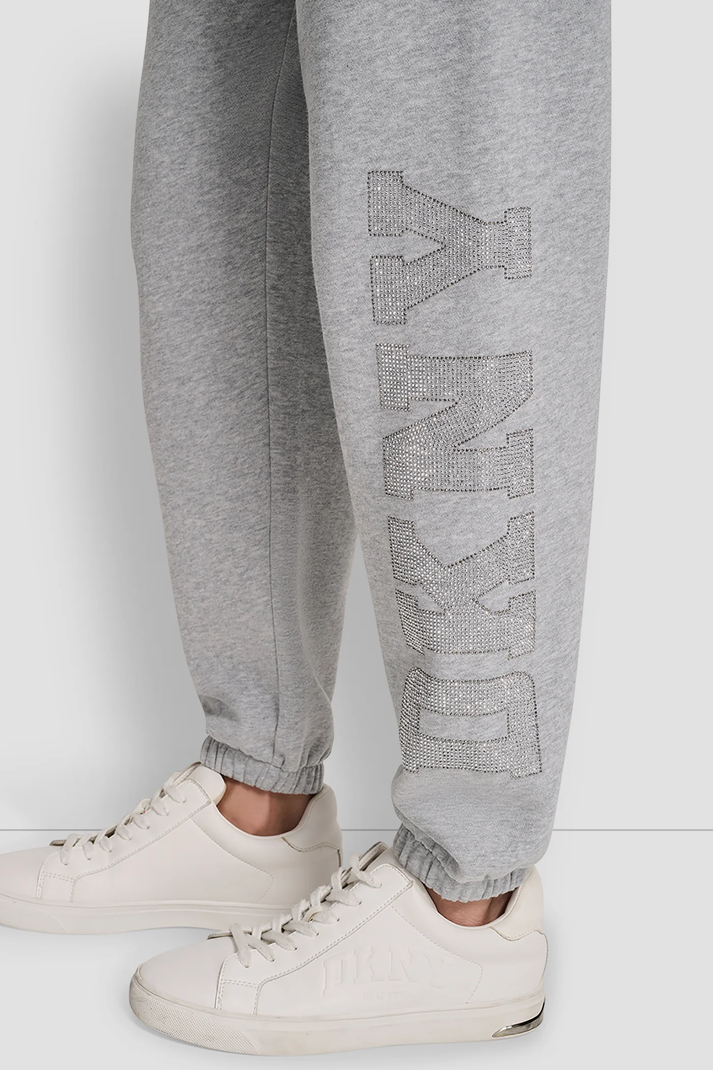 EXPLODED RHINESTONE VARISTY LOGO HIGH RISE RELAXED - Image 4