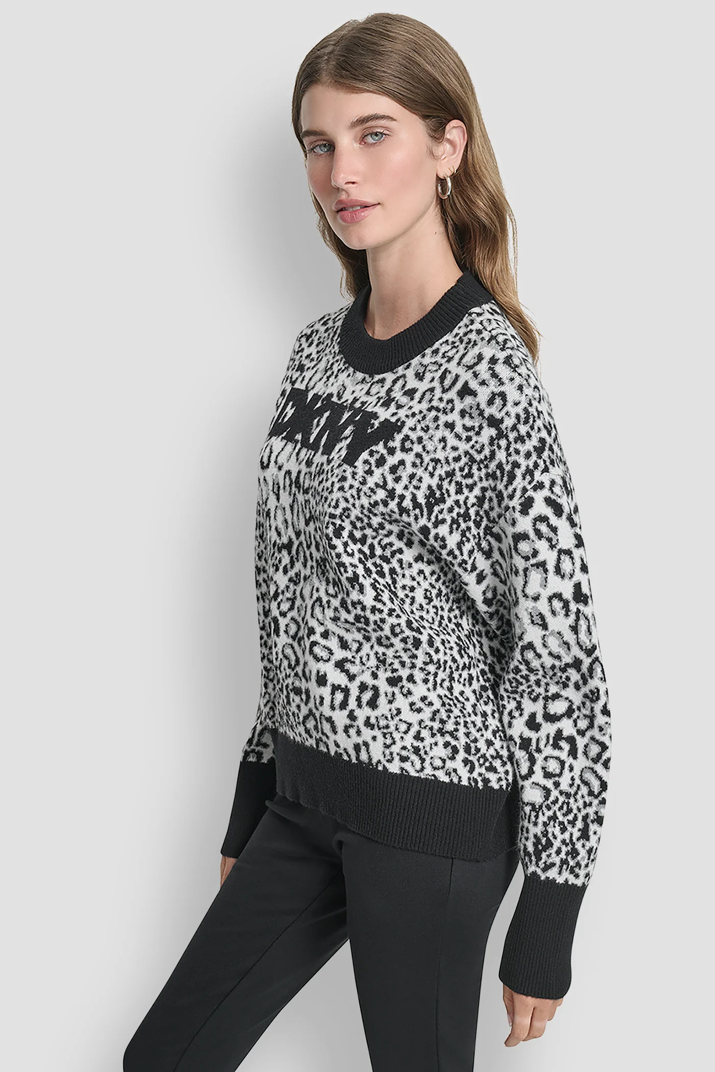 LEOPARD LOGO KNIT SWEATER - Image 3